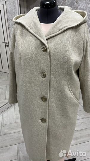 Пальто новое на синтепоне