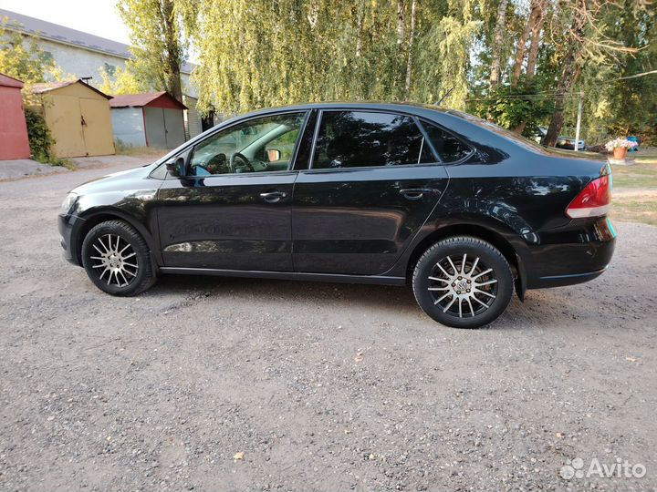 Volkswagen Polo 1.6 МТ, 2012, 176 243 км