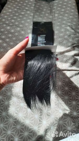 Волосы на заколках