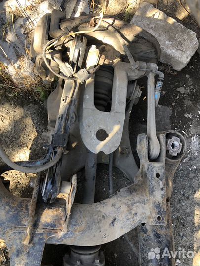 Задний привод е53