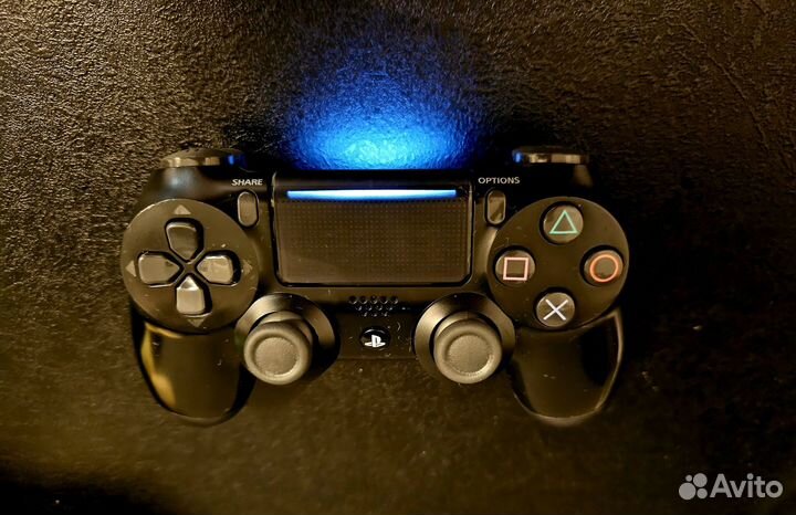 Геймпад для консоли PlayStation 4 DualShock 4 v2
