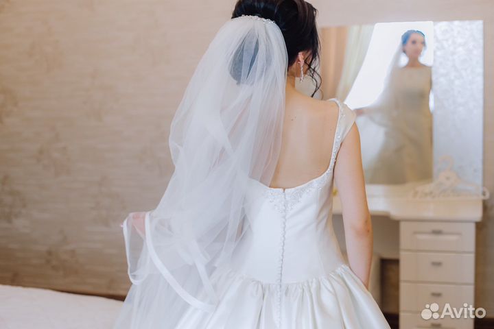 Платье свадебное