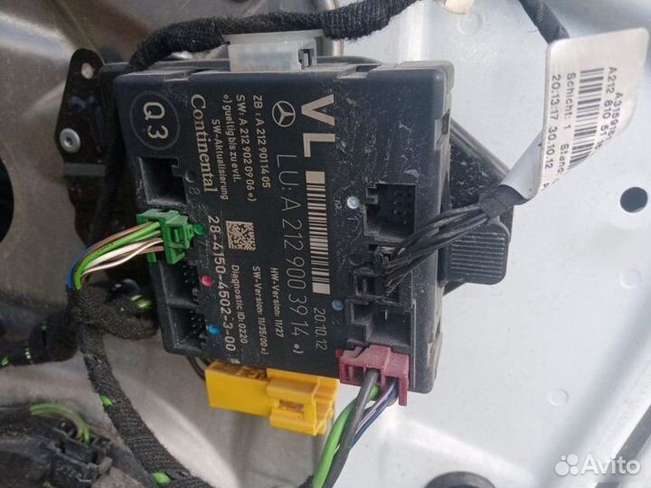 Блок комфорта двери передний Mercedes-Benz E-Class