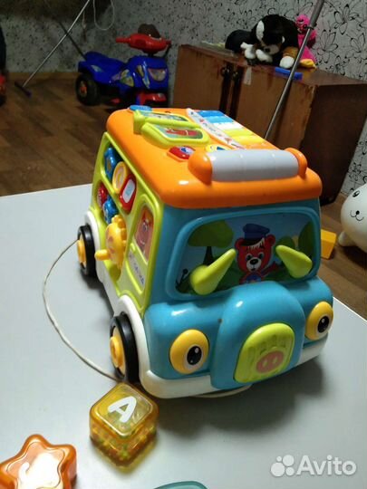 Игрушка автобус