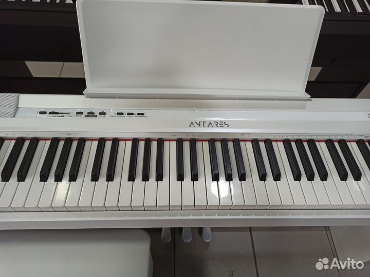 Цифровое пианино