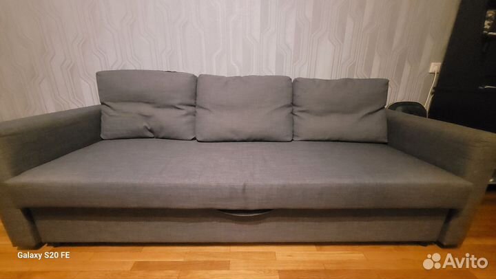 Диван прямой раскладной бу Икея