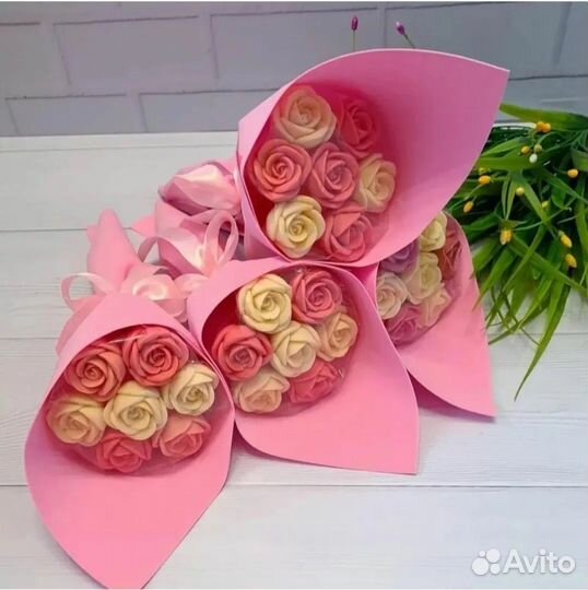 Розы из бельгийского шоколада