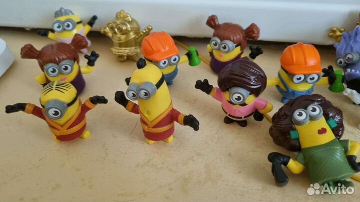 Миньоны из макдональдса