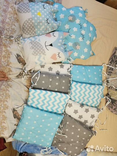 Бортики подушки в детскую кроватку