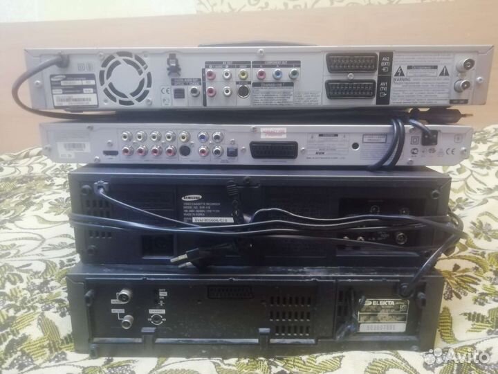 Видеомагнитофон DVD Плееры