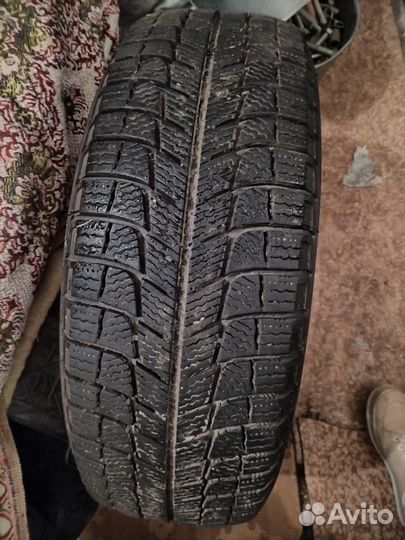 Продам шины липа 15