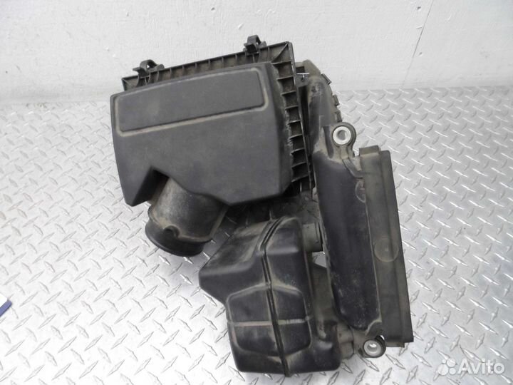 Корпус воздушного фильтра Ford Edge CD4 F2G39C662CC