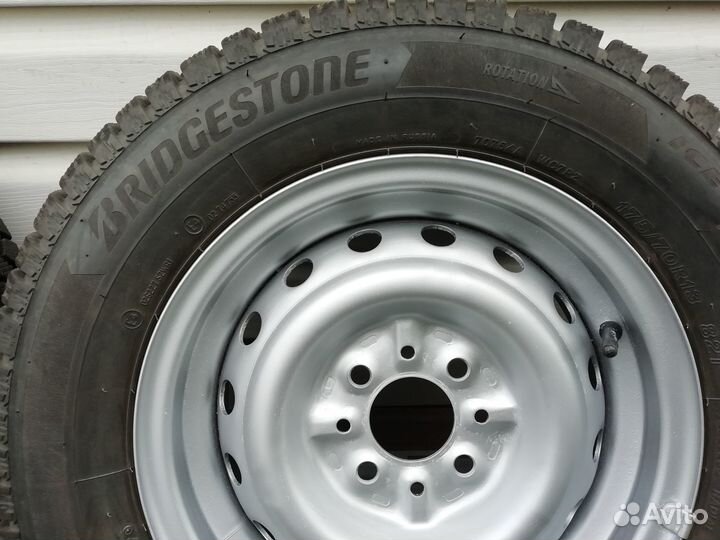 Bridgestone Ice Cruiser 7000 175/70 R13
