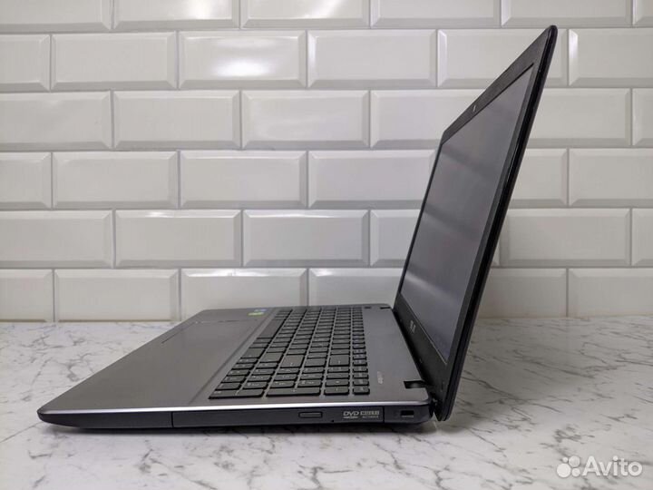 Ноутбук Asus core i7/ ram 8 gb/ GT 720M