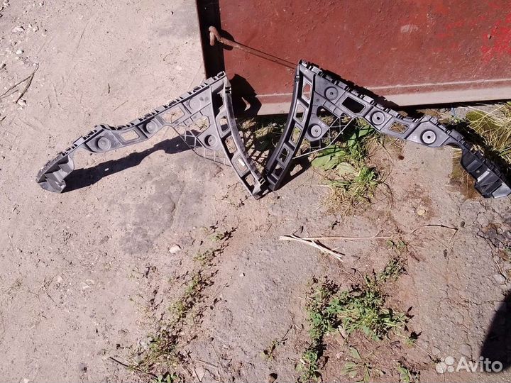 Кронштейн заднего бампера фольксваген поло