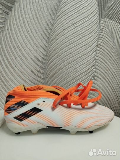 Футбольные бутсы с шипами 36 размер