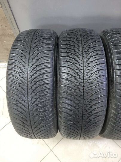 Yokohama BluEarth-4S AW21 215/60 R17 100V