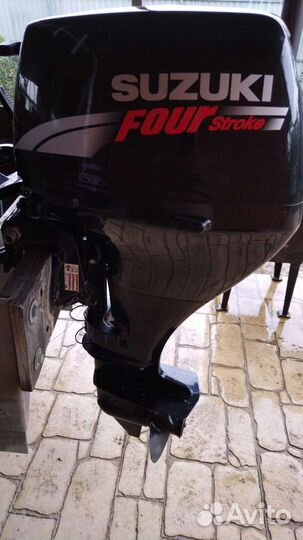 Лодочный мотор