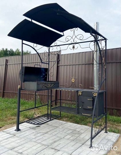 Мангал с крышей