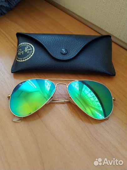 Солнцезащитные очки ray ban