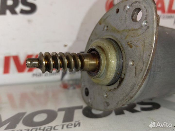 Моторчик изменения фаз грм VVT Bmw 325I E90