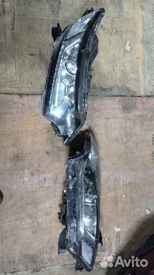 Комплект фар Mitsubishi Mitsubishi Outlender 3