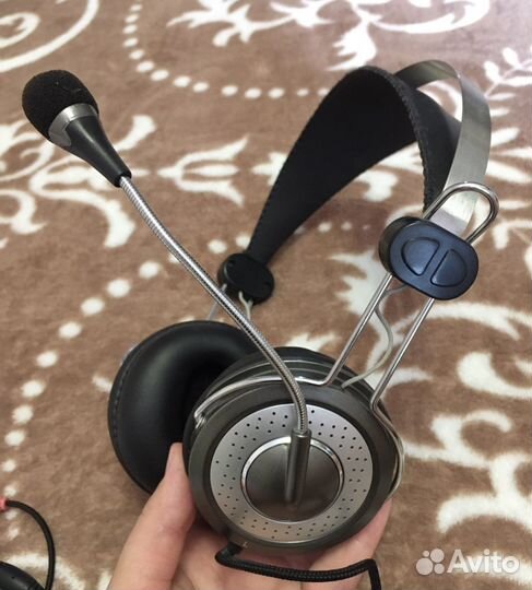 Наушники для компьютера с микрофоном Genius