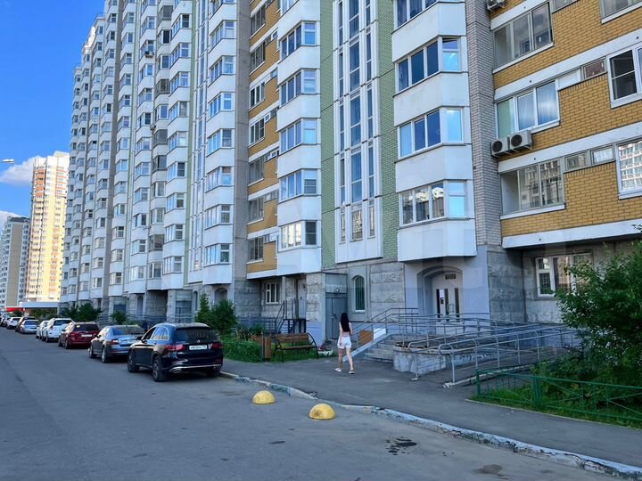 2-к. квартира, 62,5 м², 17/17 эт.