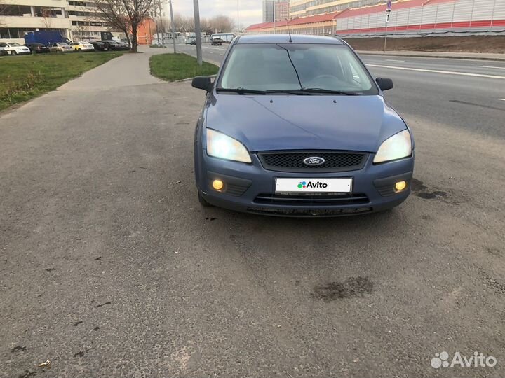 Ford Focus 1.6 AT, 2005, 220 000 км