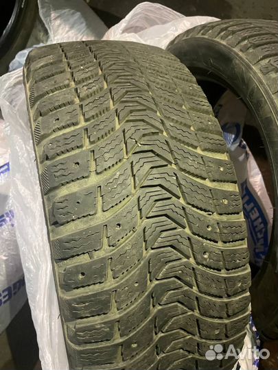 Michelin X-Ice North 3 225/45 R17