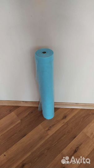 Одноразовые простыни в рулоне