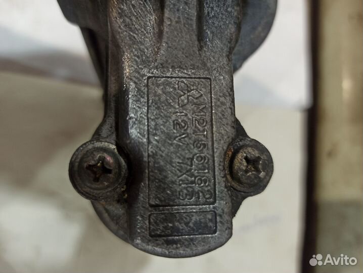 Стартер mitsubishi 4D56. 10 зубьев бендикс