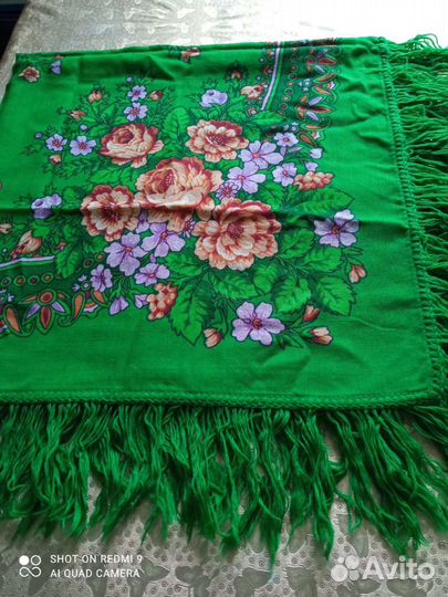 Платок шерстяной новый СССР