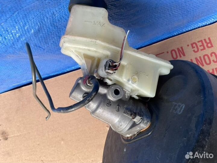 Главный тормозной цилиндр Toyota Celica T230 2zzfe