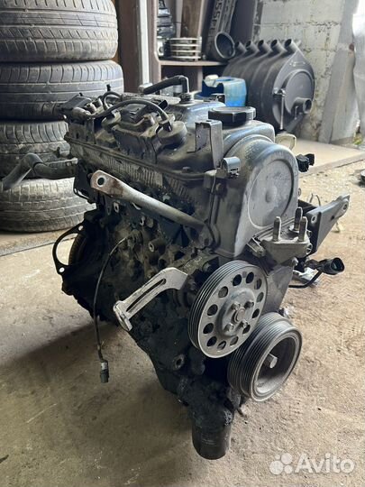 Двигатель на mitsubishi lancer 9
