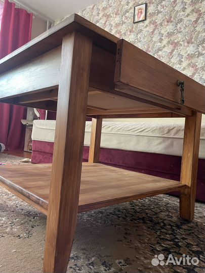 Журнальный столик на колесах бу