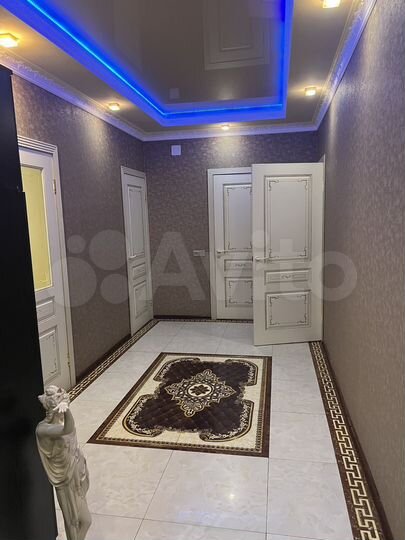 3-к. квартира, 95 м², 1/10 эт.