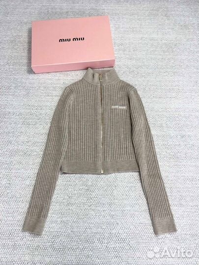Свитер miu miu