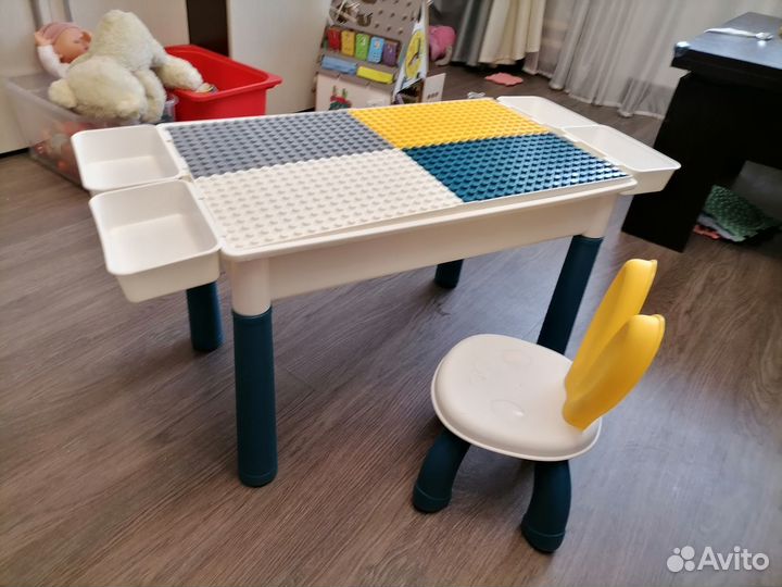 Стол для конструирования