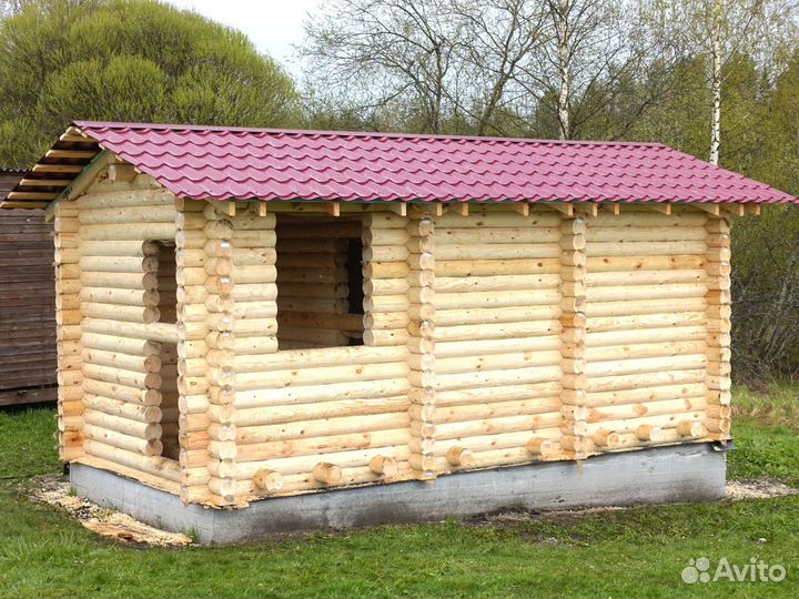 Сруб Бани из оцилиндрованного бревна