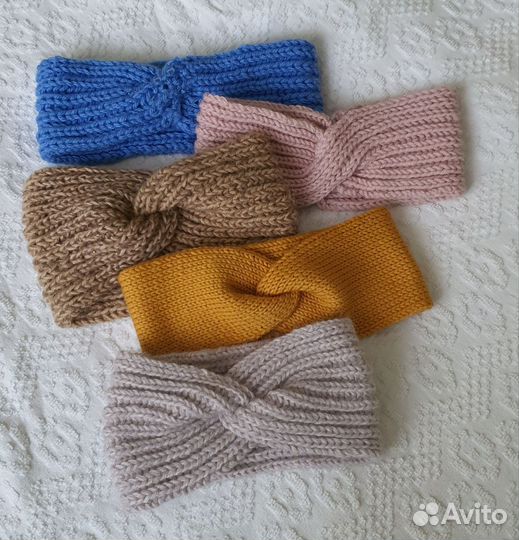 Повязка на голову вязаная