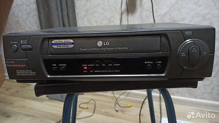 Видеомагнитофон