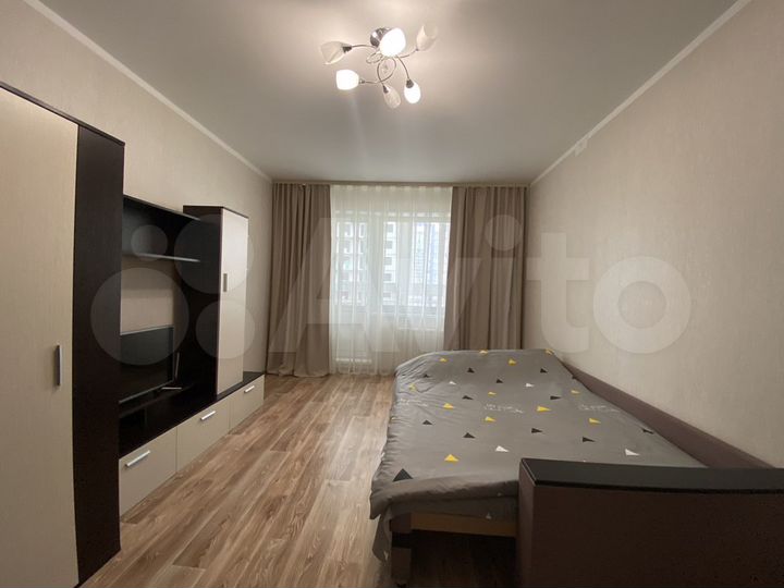 1-к. квартира, 41 м², 8/16 эт.