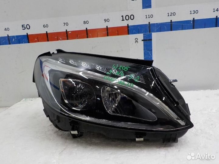 Фара правая Mercedes-Benz C-Class
