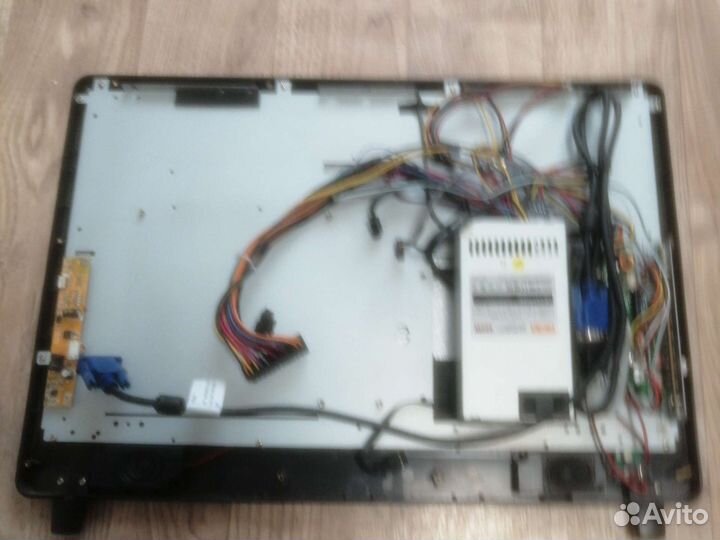 Корпус пк с матрицей 21,5 (а ля моноблок)