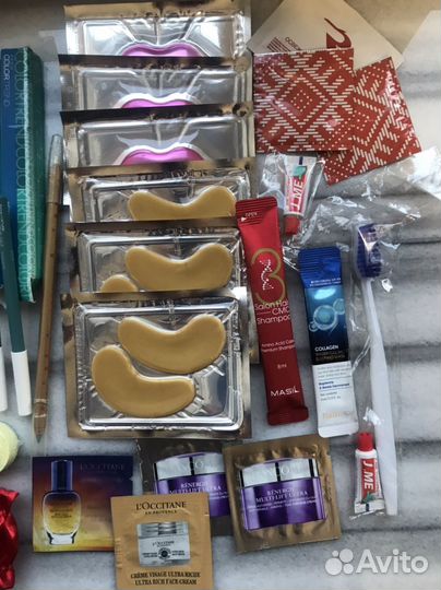 Набор косметики пакетом