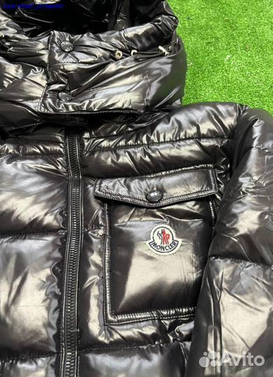 Moncler: зимний пуховик для особых моментов