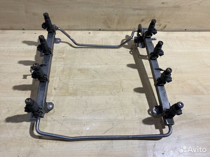 Топливные форсунки Audi A8 D2 4.2