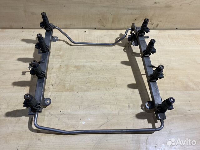 Топливные форсунки Audi A8 D2 4.2