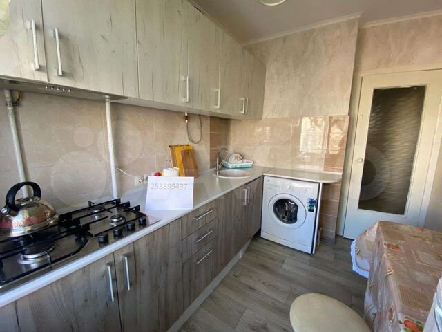 2-к. квартира, 47 м², 3/5 эт.